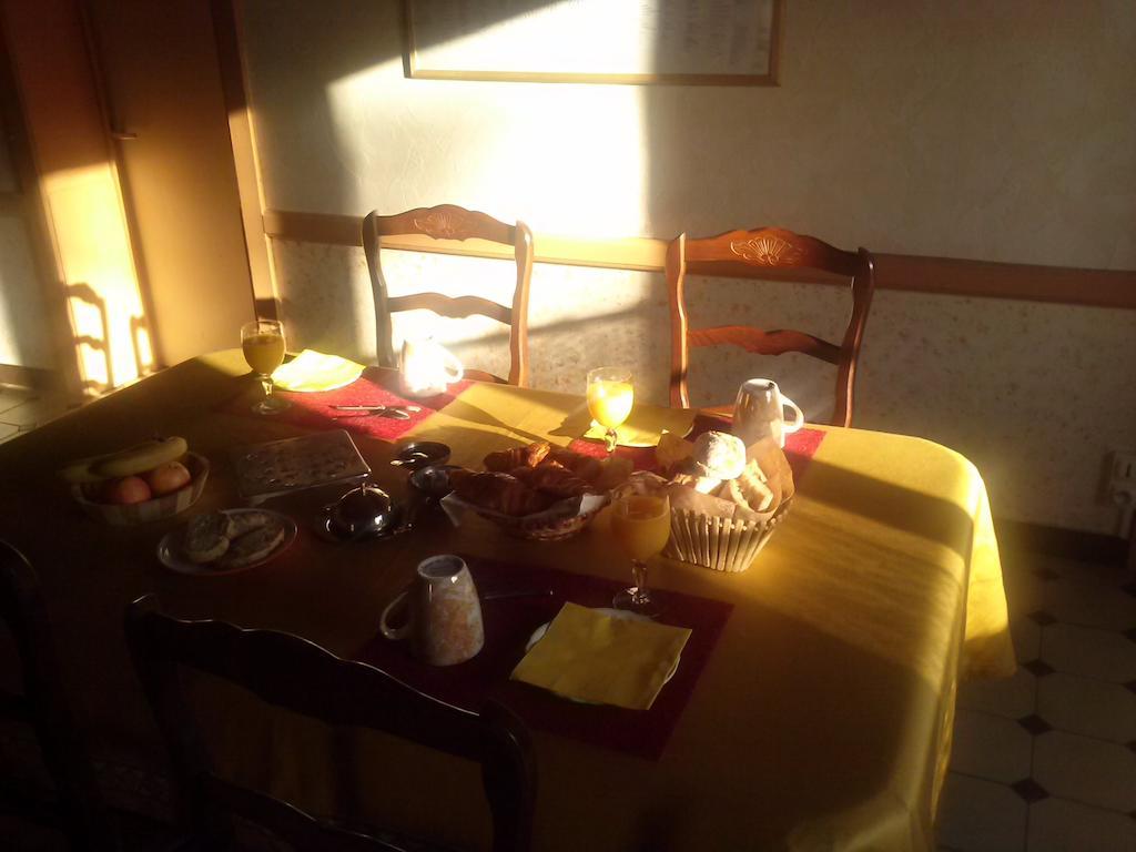 サン・ガルミエ L'Orme-Vial Bed & Breakfast エクステリア 写真